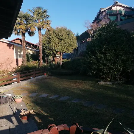 Casa Vacanze Holiday home Laveno-Mombello