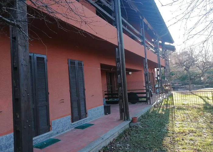 Holiday home Casa Vacanze Laveno-Mombello