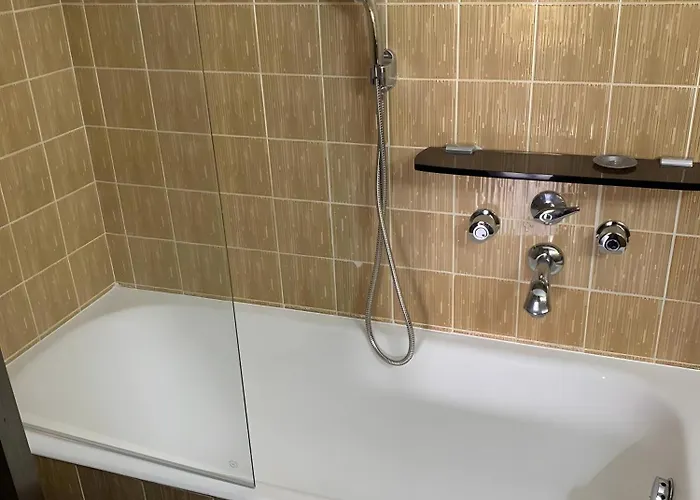 Casa Vacanze * Laveno-Mombello